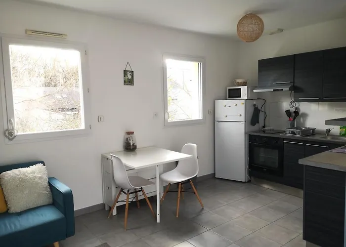 Appartement Aux Portes De Nantes, 2 Pieces Moderne Et Confortable